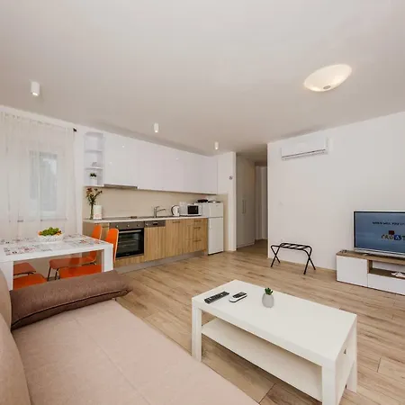 Mare Apartment