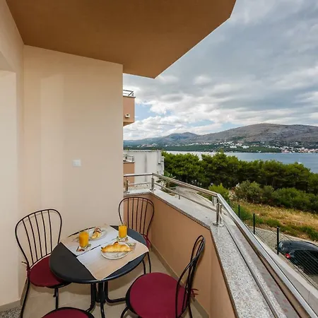 Mare * Trogir