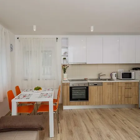 Apartment Mare